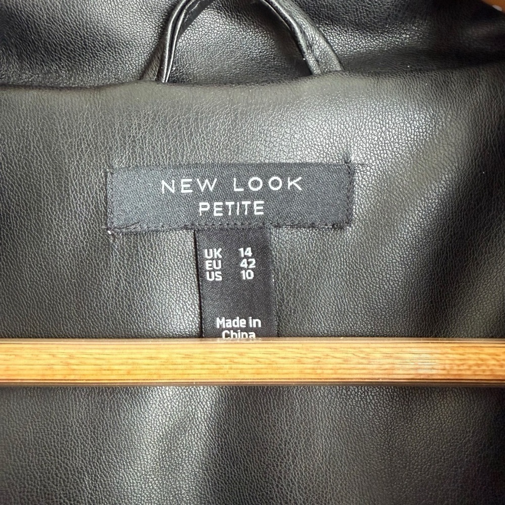 New Look Black Faux Leather Padded Puffer Vest Women’s Size 10 Petite / Large - Picture 6 of 9